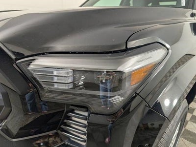2024 Toyota Tacoma SR5 4WD