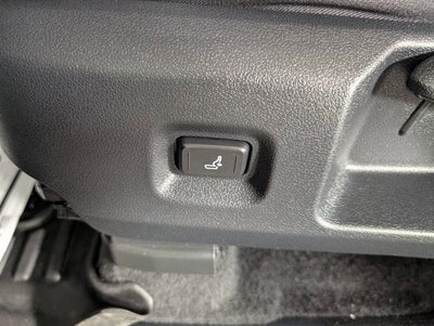 2024 Toyota Tacoma SR5 4WD