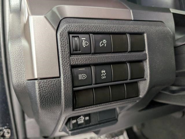 2024 Toyota Tacoma SR5 4WD