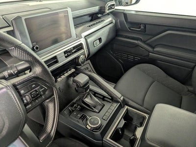 2024 Toyota Tacoma SR5 4WD