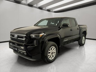 2024 Toyota Tacoma SR5 4WD
