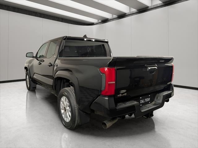 2024 Toyota Tacoma SR5 4WD