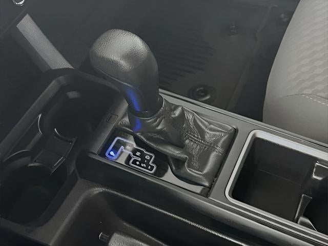 2022 Toyota Tacoma SR V6