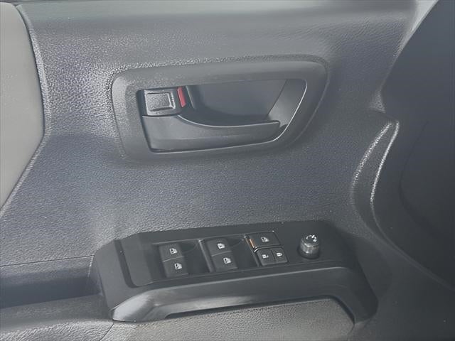 2022 Toyota Tacoma SR V6