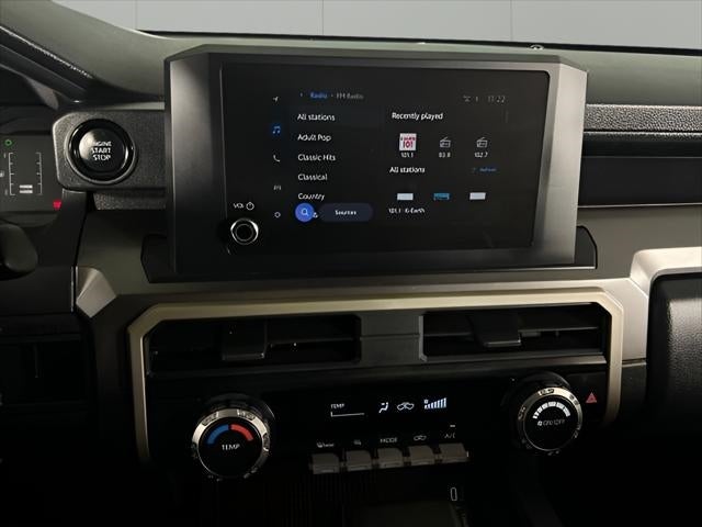 2024 Toyota Tacoma SR5 4WD