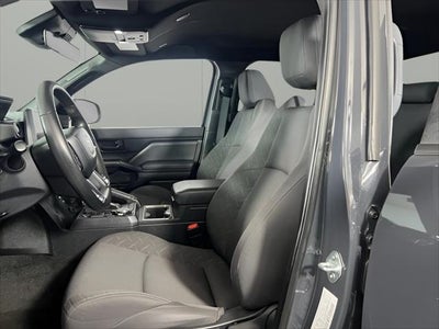 2024 Toyota Tacoma SR5 4WD