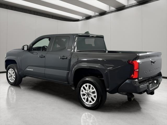 2024 Toyota Tacoma SR5 4WD