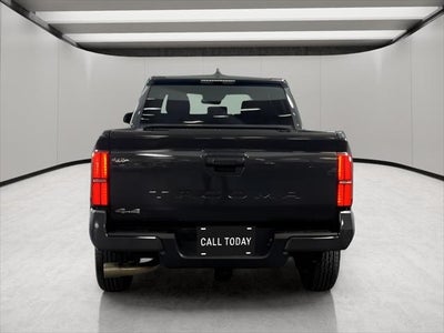 2024 Toyota Tacoma SR5 4WD