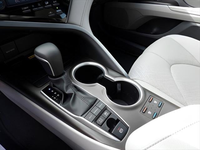 2024 Toyota Camry Hybrid XLE