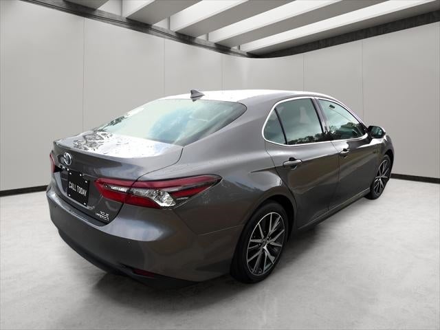 2024 Toyota Camry Hybrid XLE