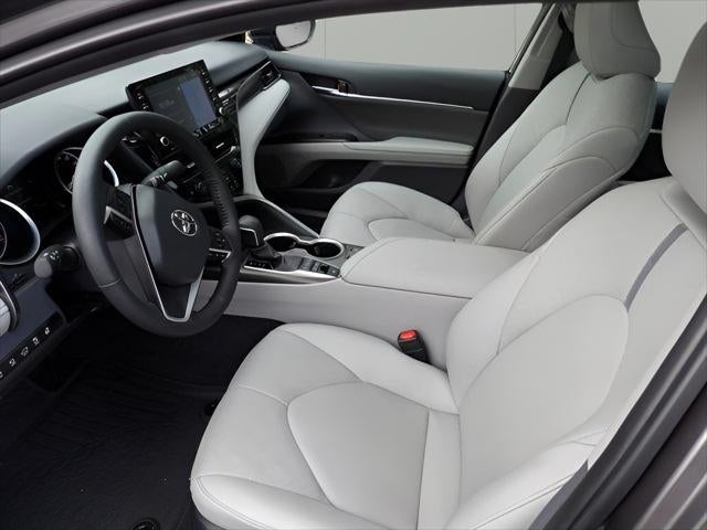 2024 Toyota Camry Hybrid XLE