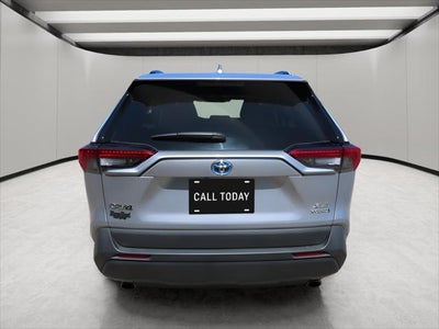 2021 Toyota RAV4 Hybrid XLE