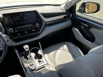 2021 Toyota Highlander Limited