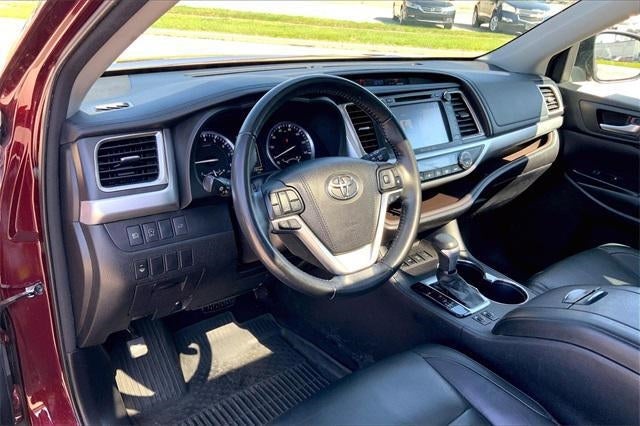 2017 Toyota Highlander XLE