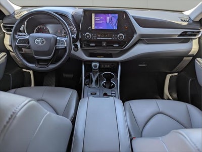 2023 Toyota Highlander XLE