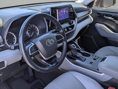 2023 Toyota Highlander XLE
