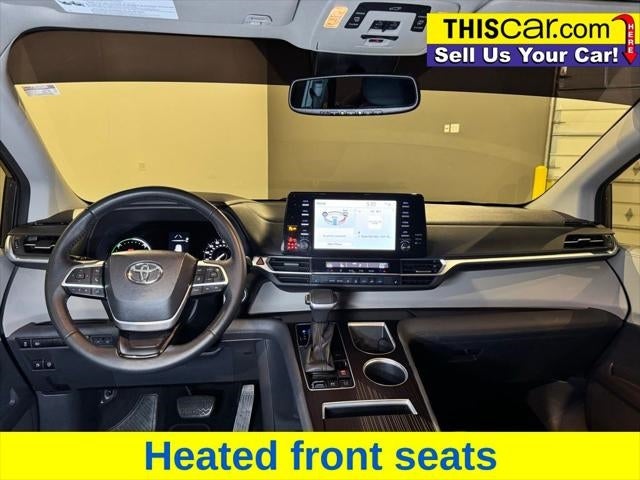 2022 Toyota Sienna XLE