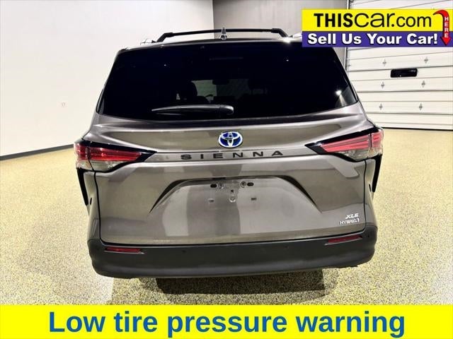 2022 Toyota Sienna XLE
