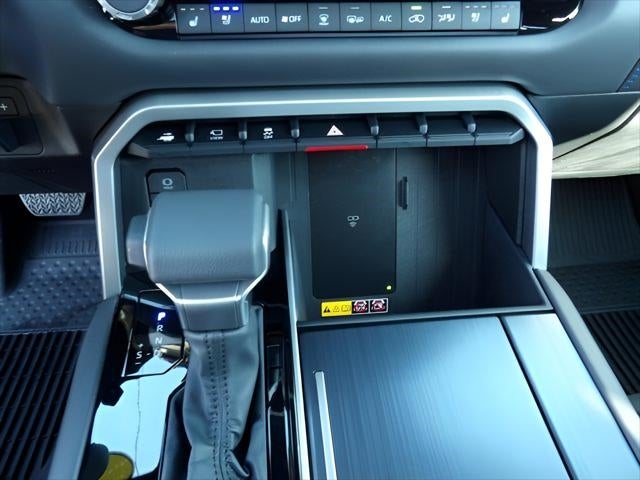 2025 Toyota Sequoia Platinum