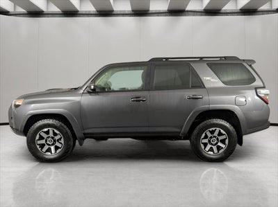 2022 Toyota 4Runner TRD Off Road