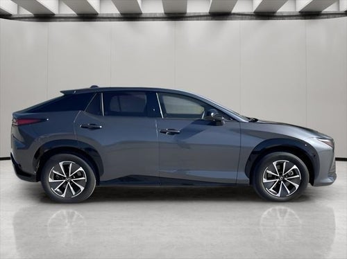 2023 Lexus RZ 450e Luxury