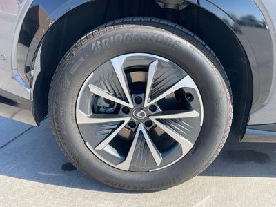 2023 Lexus RZ 450e Luxury