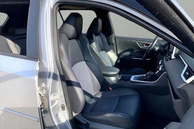 2020 Toyota RAV4 Hybrid XSE