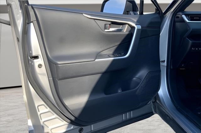 2020 Toyota RAV4 Hybrid XSE