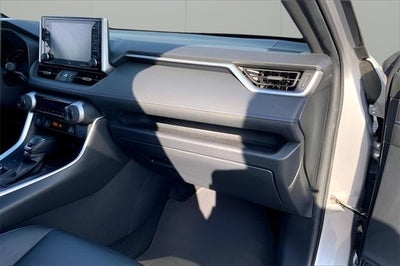 2020 Toyota RAV4 Hybrid XSE