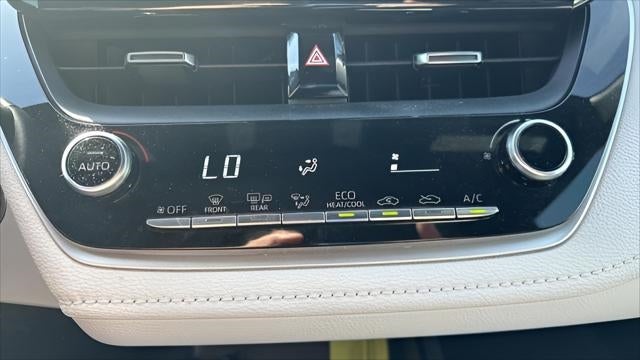 2022 Toyota Corolla Hatchback SE